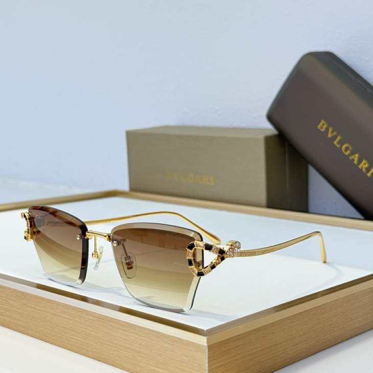 Picture of Bvlgari Sunglasses _SKUfw76702950fw